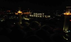 Ulucami'nin mahyası Uludağ'a doğru ışıldadı