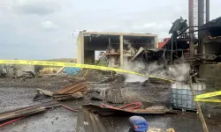 Fabrikada buhar kazanı patladı