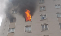 Bursa'da 8 katlı binada yangın!