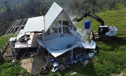 Tiny house’lar tek tek yıkıldı!