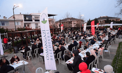 Yenibağlar'da Bin 200 Kişilik İftar!