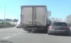 Aynı noktada peş peşe kazalar!