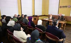 Yıldırım Belediyesi’nden eleştirel düşünceye destek