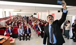 Oktay Yılmaz, öğrencilerle bir araya geldi