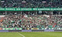 Ankara Demirspor - Bursaspor maçı öncesi tribünde kavga çıktı
