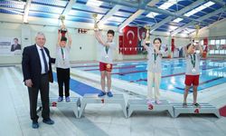 Yüzme Şenliği’nde kupalar sahibini buldu