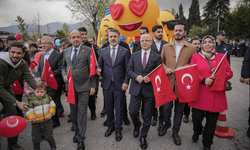 23 NİSAN SEVİNCİ KORTEJLE BAŞLADI!