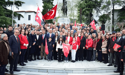 CHP BURSA'DAN 23 NİSAN KUTLAMASI