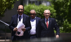 Kılıçdaroğlu 2.5 yıl sonra CHP binasında!