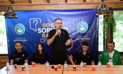 Gençler sordu, Başkan Erol cevapladı