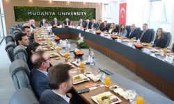 EFKAN ALA’DAN MUDANYA ÜNİVERSİTESİ’NE ZİYARET
