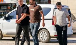 Arkadaşına silah dayayıp borcunu ödetti