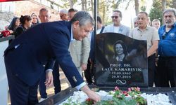 Özgür Özel, Lale Karabıyık'ı Andı
