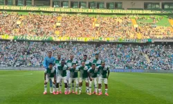 BURSASPOR-SHAKHTAR DONETSK KARŞILAŞMASINDA GOL SESI ÇIKMADI