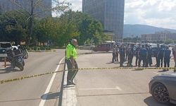 BURSA ADLİYESİ'NDE SİLAHLAR KONUŞTU!