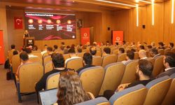 Dijital dönüşümün püf noktaları anlatıldı