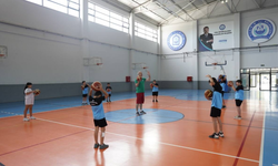 Bursa’da binlerce çocuk sporla buluşuyor