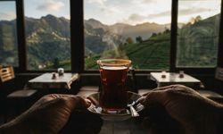 ÇAY FİYATLARINA ÜÇÜNCÜ ZAM!