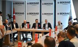 Burkay, BEKSİAD üyeleriyle bir araya geldi