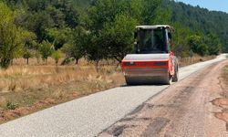 KELES’TE 3 MAHALLENİN YOLLARI YENİLENİYOR