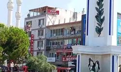 GEMLİK'DE PASAJIN ÇATISINDA YANGIN PANİĞİ