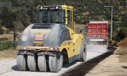 BURSA’NIN 5 İLÇESİNDE YOLLAR YENİLENİYOR