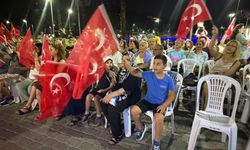 Bursa'da zafer coşkusu Türk Sanat Müziği konseriyle sürdü