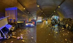 TÜNELDE FECİ KAZA: TIR KAMYONA ÇARPTI!