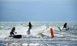 İznik Gölü'nde adrenalin dolu yarış