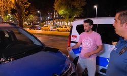 KAPUTTA BULDU, DÜŞÜNMEDEN POLİSE TESLİM ETTİ!