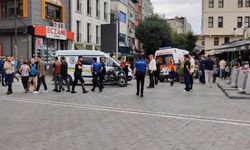 DÖVİZ BÜROSUNDA SİLAHLI KAVGA: ÖLÜ VE YARALILAR VAR