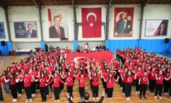 Yenişehir'de Cumhuriyetin 103. yılı coşkuyla kutlandı