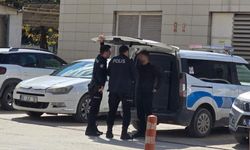 BURSA'DA BELİNDE TABANCAYLA OKULA GİRDİ!