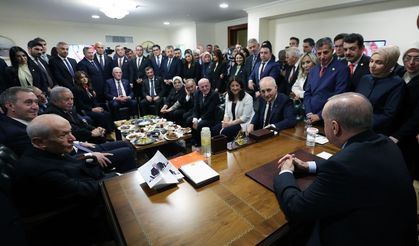 Erdoğan, TBMM’de liderler ile görüştü