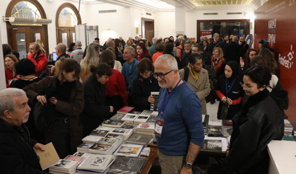 Fotoğrafın kalbi Bursa'da atıyor