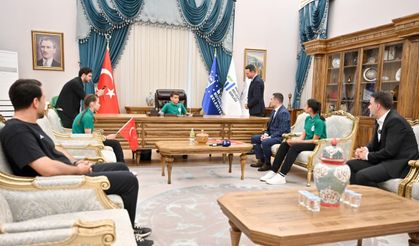 Başkanlık koltuğu çocukların oldu