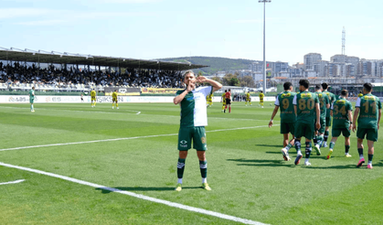ŞAMPİYON BURSASPOR'DAN GOL YAĞMURU!