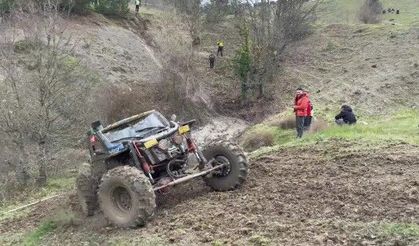 Off-road yarışında korkutan kaza