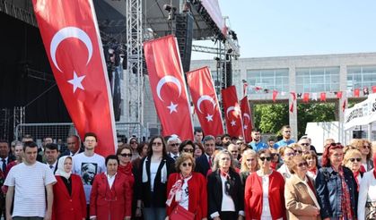 Cumhuriyet Meydanı’nda 19 Mayıs ruhu