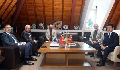 Enes Çelik, Başkan Özdemir'i ağırladı