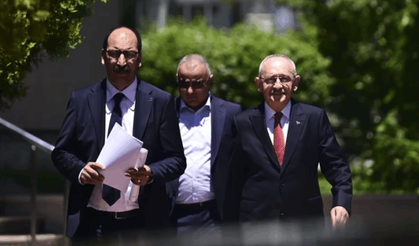 Kılıçdaroğlu 2.5 yıl sonra CHP binasında!