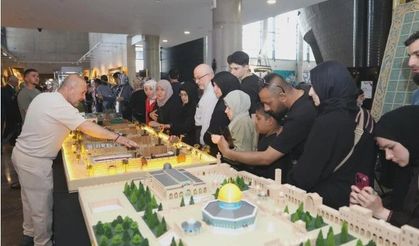 Mukaddes Emanetler Sergisi'ne yoğun ilgi