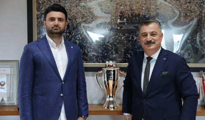 A Parti'den şampiyon takıma ziyaret