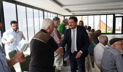Nilüfer’de yaşlılara Babalar Günü ziyareti