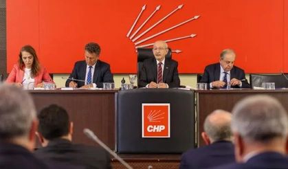 CHP’de kritik gün: Yeni ihraçlar masada
