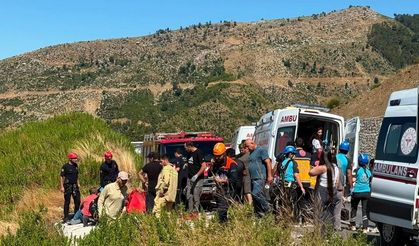 Antalya'da feci kaza: 5 ölü