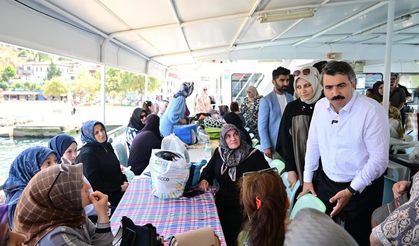'Mavi Tur'la deniz keyfi sürüyor