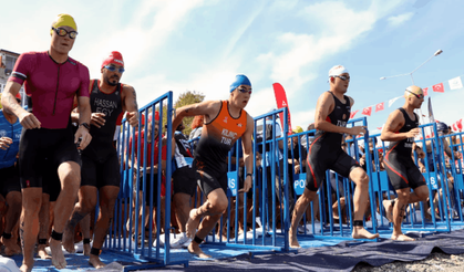 Triatlon Türkiye finalleri Mudanya'da gerçekleşti