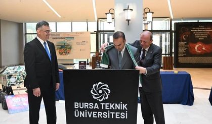 Matlı’dan Bakan Kacır’a Bursaspor atkısı
