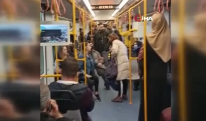 Bursa'da metroda maske gerginliği